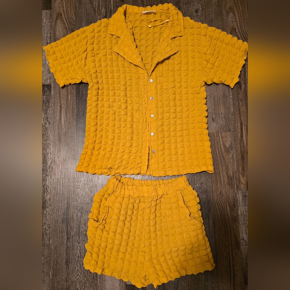 Women Mustard Set
